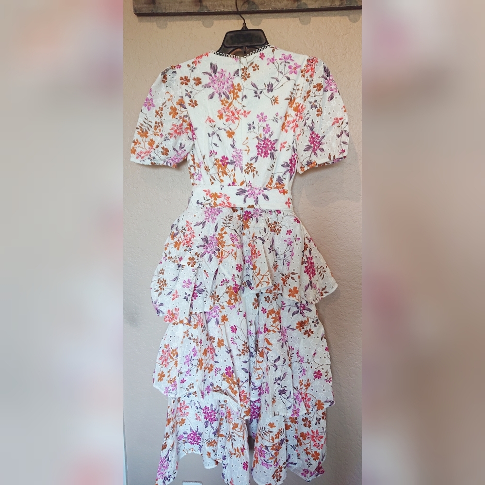 La Maison Talulah Jasmine Vines Tiered Midi Dress - Picture 10 of 12